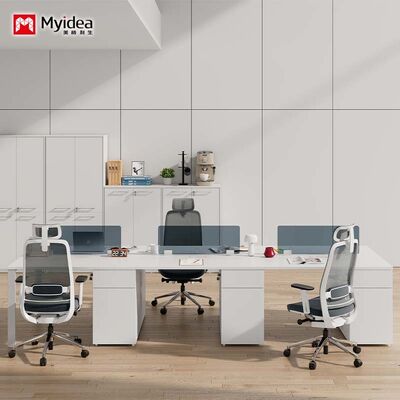 ซื้อ สถานที่ทํางานของพนักงานระดับพาณิชย์ นั่งโต๊ะตรงข้ามกัน พร้อมจอแก้ว กรอบเหล็ก และห้องเก็บของ ใส่ได้ดีสําหรับสํานักงานบริษัท online manufacture